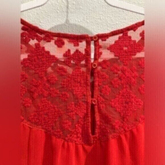 JohnPaulRichard Lace Embroidered Blouse Red Feminine Contemporary Office - Picture 8 of 8
